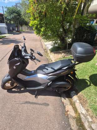 YAMAHA-NMAX CONNECTED 160 ABS-2025