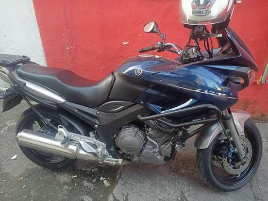 YAMAHA-TDM 900-2006