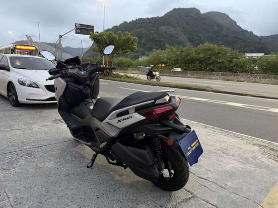YAMAHA-XMAX 250 CONNECTED ABS-2025