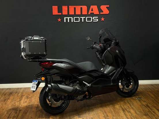 YAMAHA-XMAX 300 CONNECTED ABS YAMAHA-XMAX 300 CONNECTED ABS-2025
