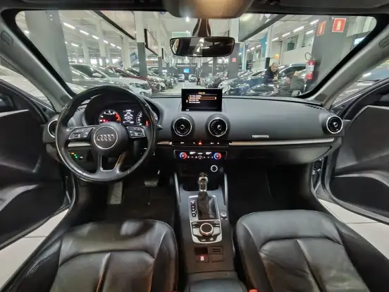 AUDI-A3-1.4 TFSI SEDAN ATTRACTION 16V FLEX 4P TIPTRONIC AUDI-A3-2018