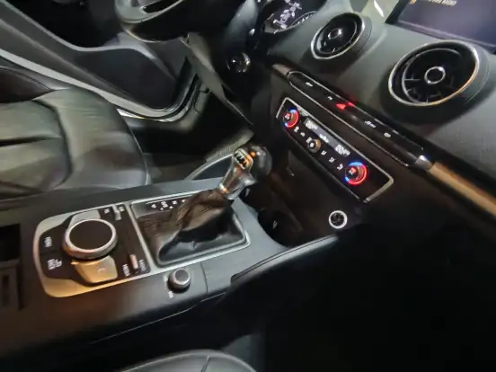 AUDI-A3-2018