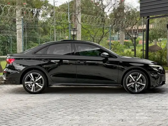 AUDI-A3-2023