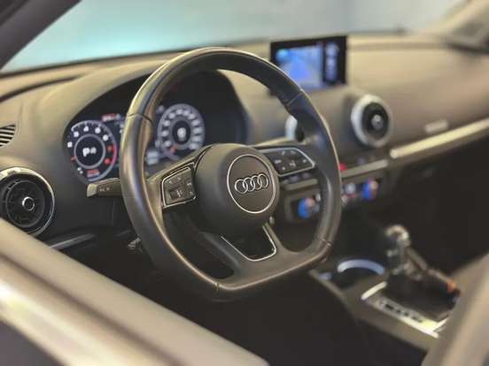 AUDI-A3-2019