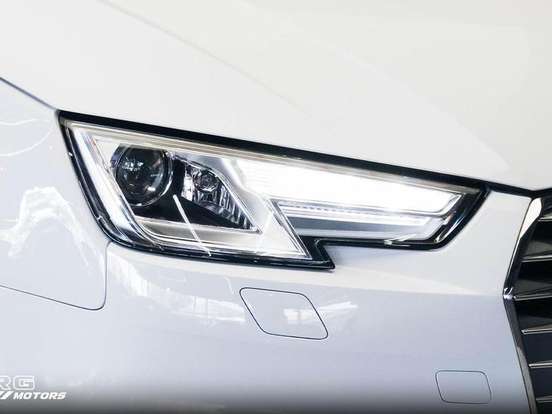 AUDI-A4-2.0 TFSI AMBIENTE GASOLINA 4P S TRONIC AUDI-A4-2017