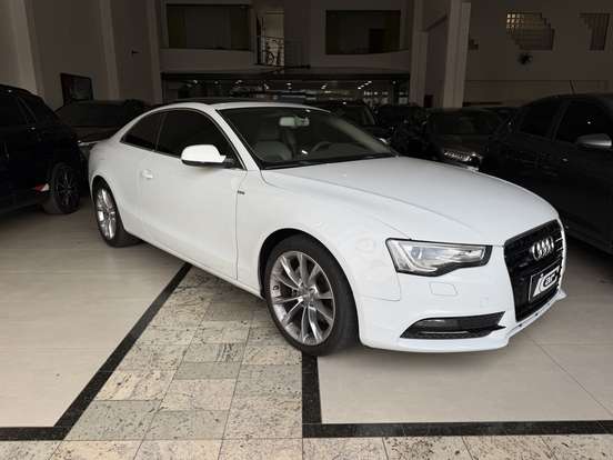 AUDI-A5-2.0 TFSI COUPÉ AMBITION 16V GASOLINA 2P S-TRONIC AUDI-A5-2013