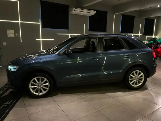 AUDI-Q3-2017