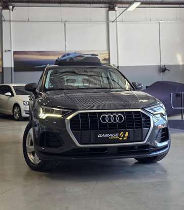 AUDI-Q3-2021