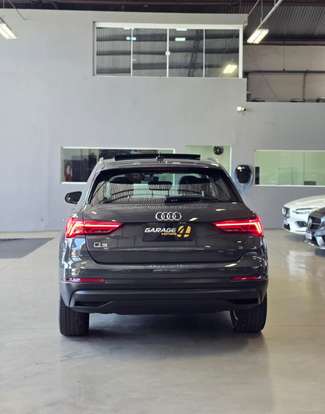 AUDI-Q3-2021