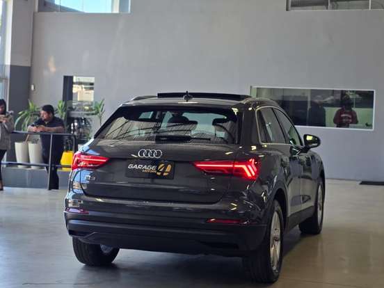 AUDI-Q3-1.4 35 TFSI GASOLINA PRESTIGE PLUS S TRONIC AUDI-Q3-2021