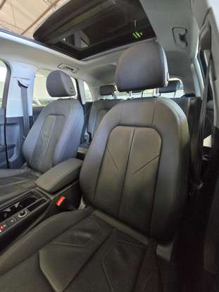 AUDI-Q3-2021