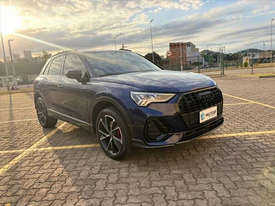 AUDI Q3 2.0 40 TFSI GASOLINA PERFORMANCE BLACK QUATTRO TIPTRONIC