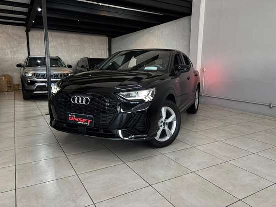AUDI-Q3-2.0 40 TFSI GASOLINA SPORTBACK PERFORMANCE BLACK QUATTRO TIPTRONIC AUDI-Q3-2022