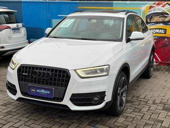 AUDI Q3 2.0 TFSI AMBIENTE QUATTRO 4P GASOLINA S TRONIC