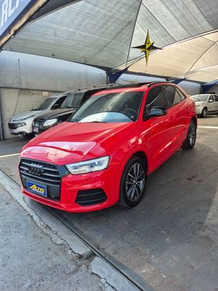 Audi Q3 2.0 Tfsi Ambiente Quattro 4P Gasolina S Tronic
