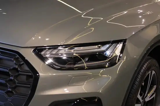 AUDI-Q5-2023