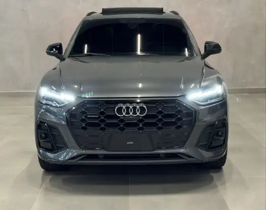 AUDI-Q5-2023