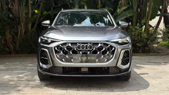 AUDI-Q5-2025