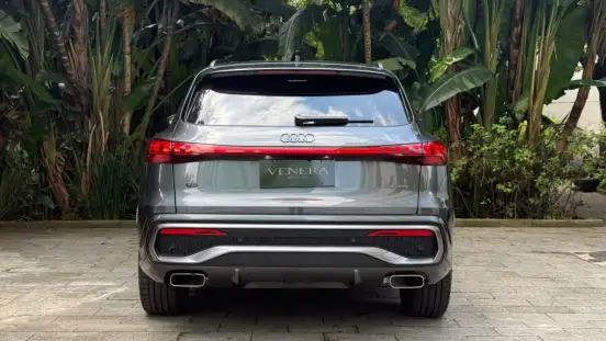 AUDI-Q5-2025