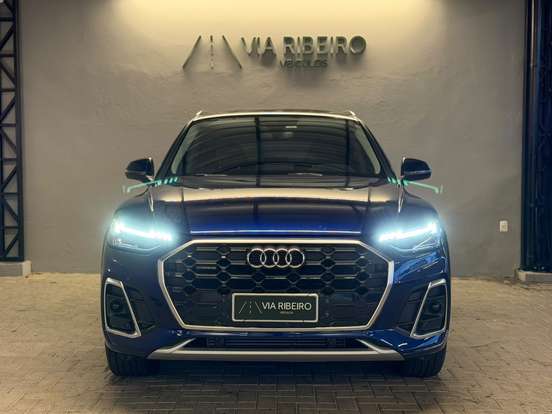 AUDI-Q5-2023