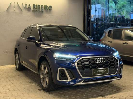 AUDI-Q5-2023