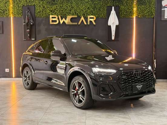 AUDI-Q5-2023