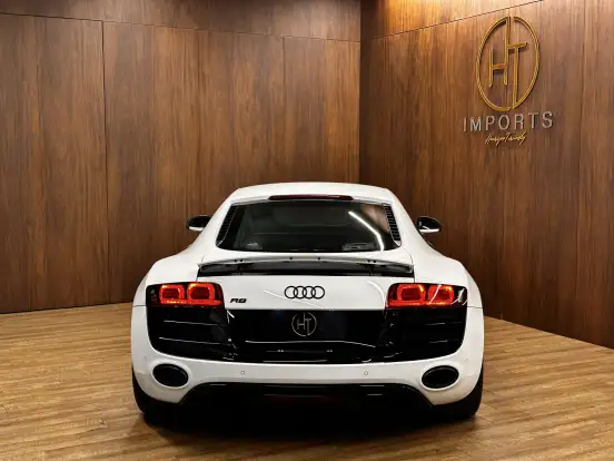 AUDI-R8-5.2 FSI QUATTRO V10 40V GASOLINA 2P R-TRONIC AUDI-R8-2011