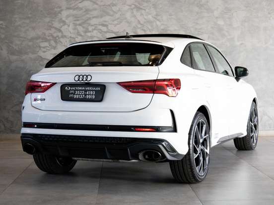 AUDI-RS Q3-2020
