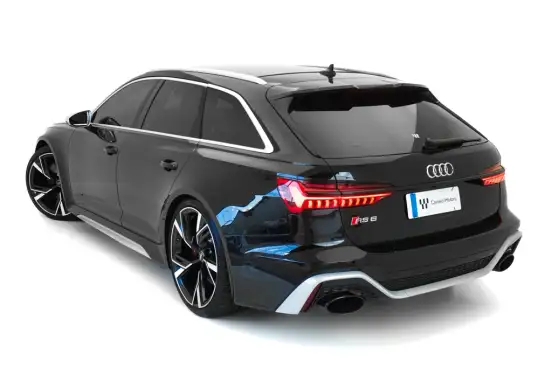 AUDI-RS6-2021