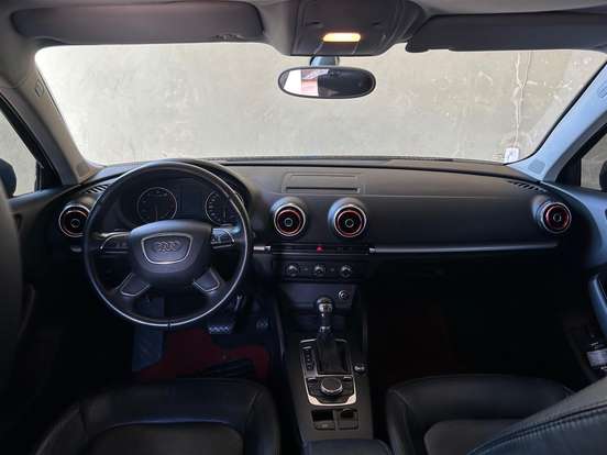AUDI-A3-2013