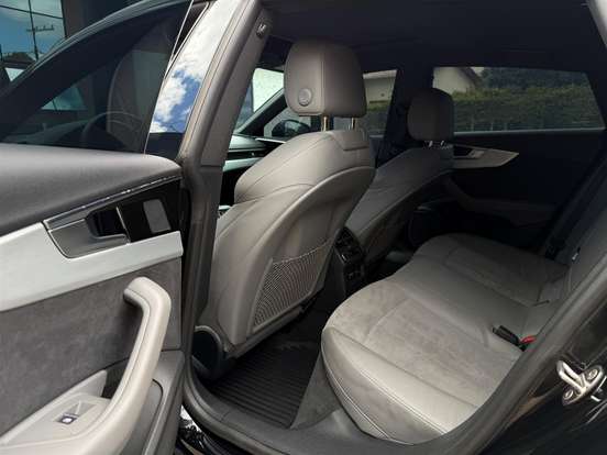 AUDI-A5-2022