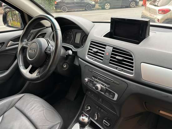 AUDI-Q3-2017