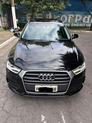 AUDI-Q3-2015