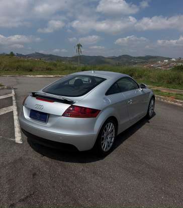 AUDI-TT-2009