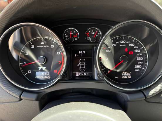 AUDI-TT-2009
