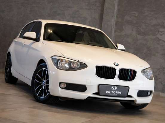 BMW-116i-1.6 16V TURBO GASOLINA 4P AUTOMÁTICO BMW-116i-2013