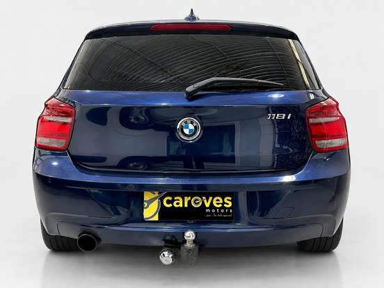 BMW-118i-2013