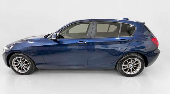 BMW-118i-2013