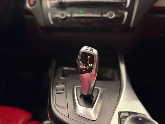 BMW-118i-1.6 FULL 16V TURBO GASOLINA 4P AUTOMÁTICO BMW-118i-2014