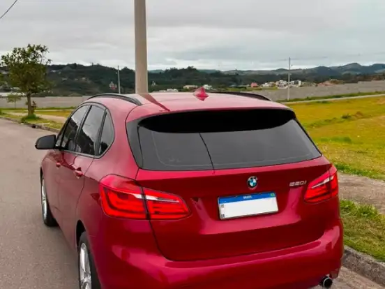 BMW-220i-2.0 CAT GP 16V TURBO ACTIVEFLEX 4P AUTOMÁTICO BMW-220i-2017