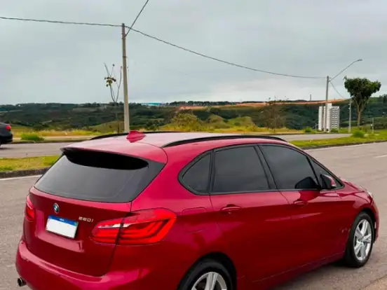 BMW-220i-2.0 CAT GP 16V TURBO ACTIVEFLEX 4P AUTOMÁTICO BMW-220i-2017