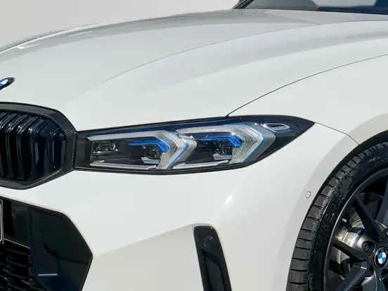 BMW-320i-2024