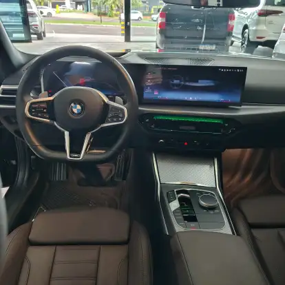 BMW-320i-2025