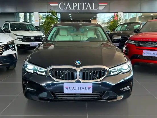 BMW-320i-2021