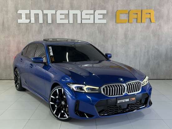 BMW-320i-2022