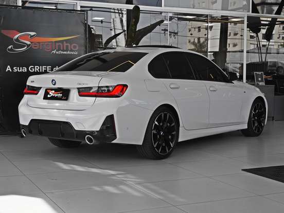 BMW-320i-2.0 16V TURBO FLEX M SPORT AUTOMÁTICO BMW-320i-2024