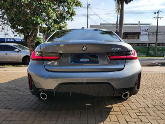 BMW-320i-2.0 16V TURBO FLEX M SPORT AUTOMÁTICO BMW-320i-2025