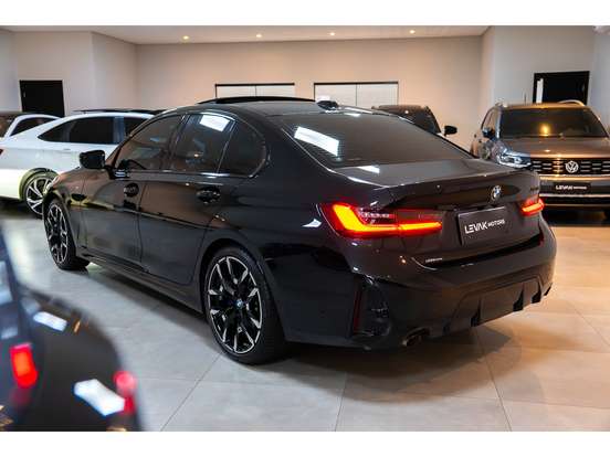 BMW-320i-2025