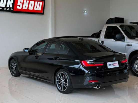 BMW-320i-2.0 16V TURBO FLEX SPORT GP AUTOMÁTICO BMW-320i-2024