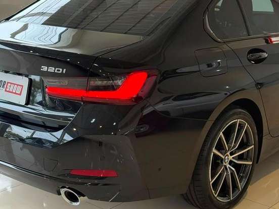BMW-320i-2.0 16V TURBO FLEX SPORT GP AUTOMÁTICO BMW-320i-2024